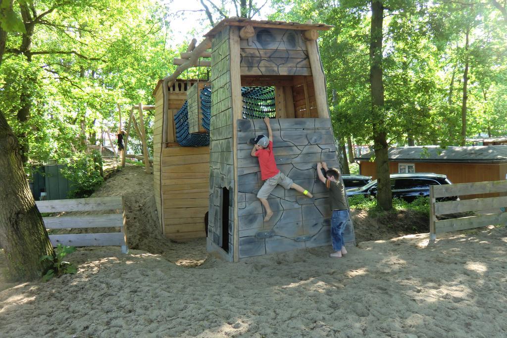 Ferien-& Erlebnispark Ploetzky เชอเนอเบ็ค ภายนอก รูปภาพ